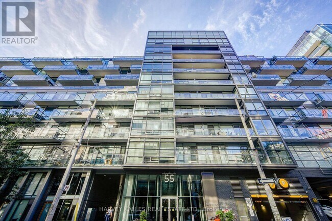Building Photo - 55 Stewart St