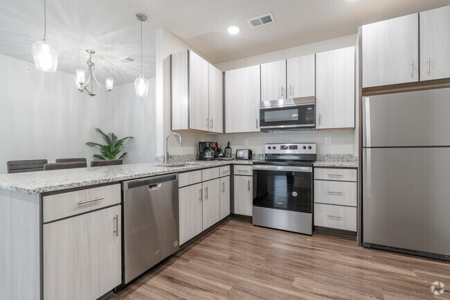 Interior Photo - Winding Springs