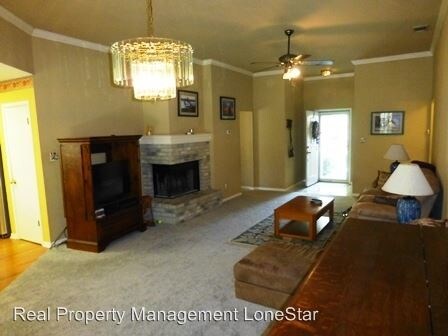 Foto del edificio - 2608 Sunrise Valley Ln