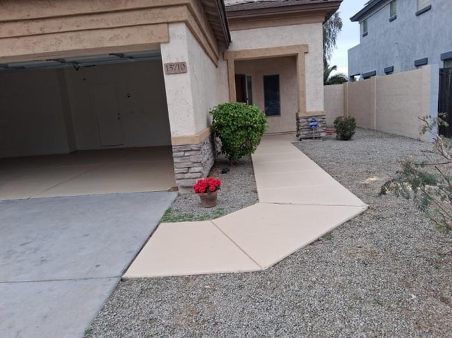 Foto del edificio - 15710 N 172nd Ln