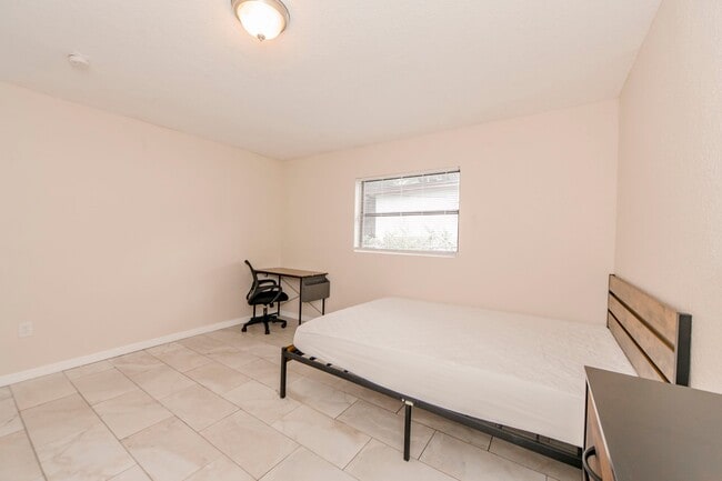 Photo - 14 Bel Air St (Maitland, FL) House