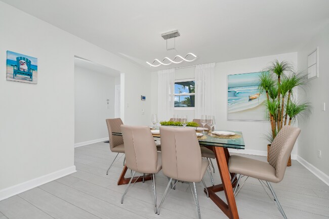 Foto del edificio - 363 Harbor Dr