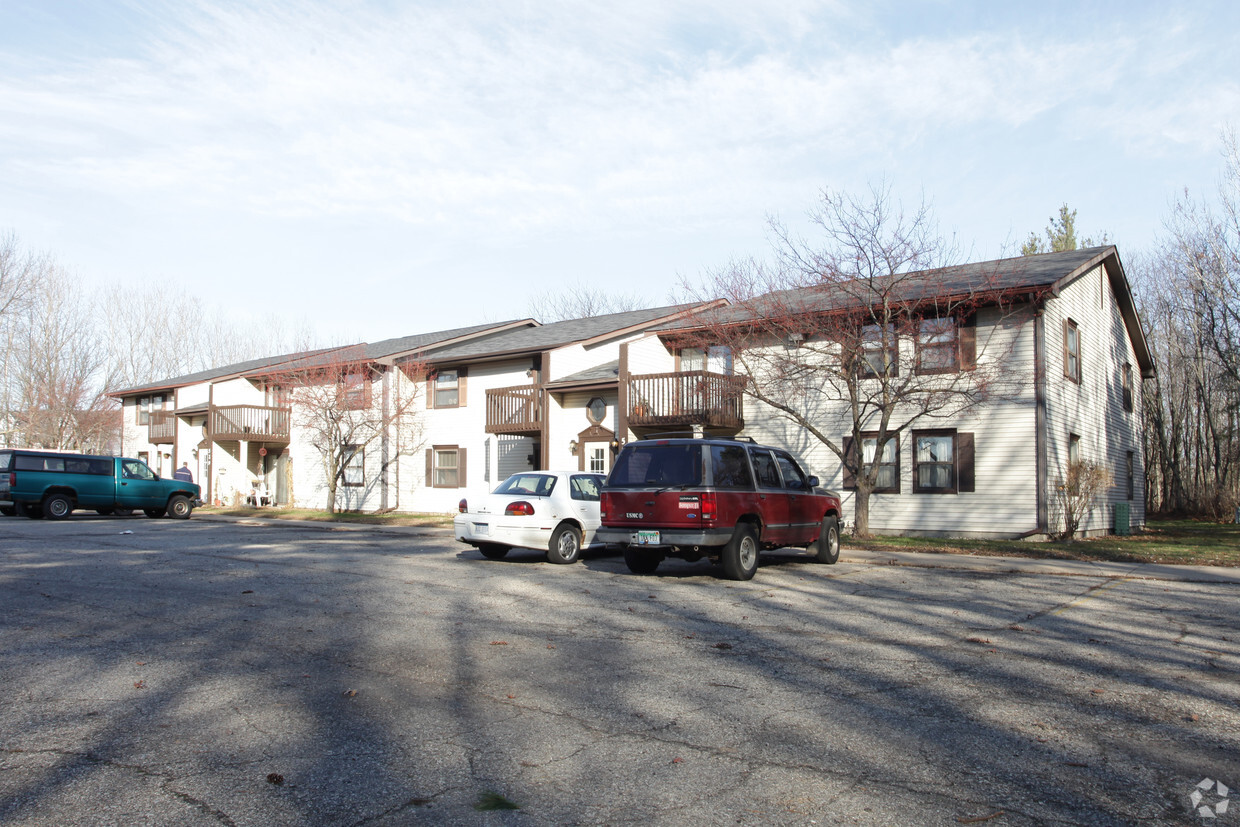 Hancock Apartments - Apartments In Coopersville, Mi 