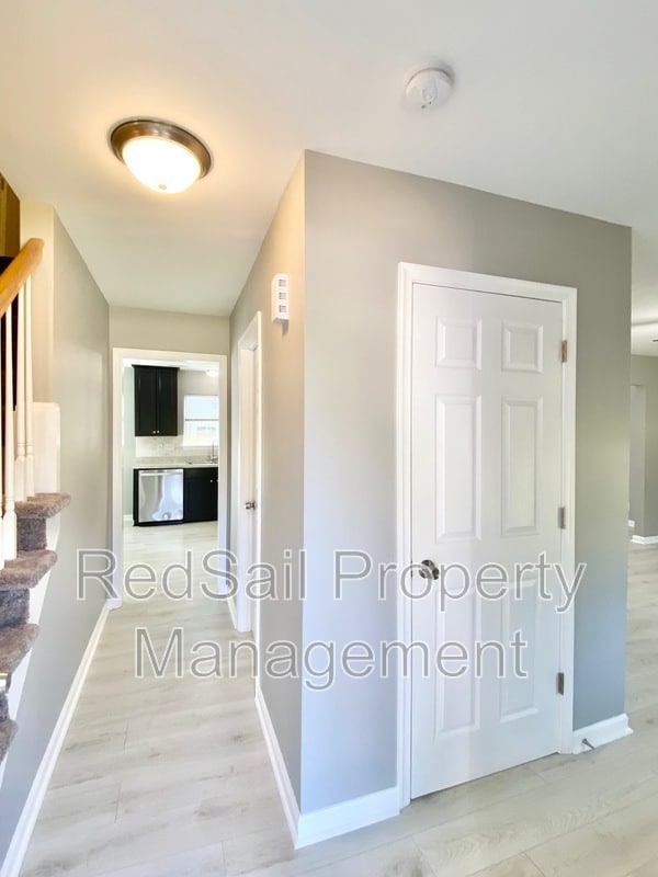 Building Photo - 184 Stony Ridge Ct