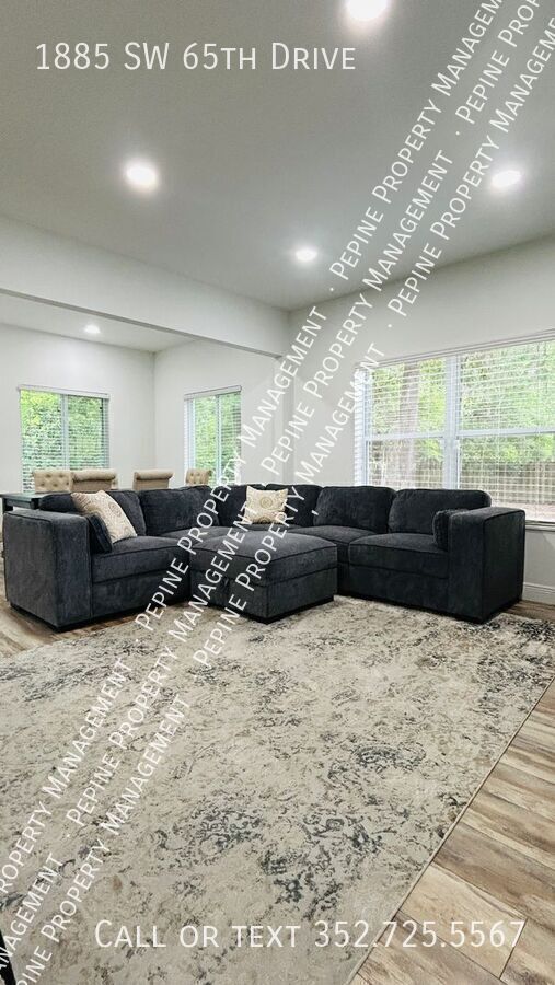 Foto del edificio - 1885 SW 65th Dr