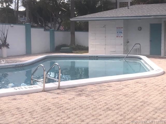 Building Photo - 1470 S Ocean Blvd