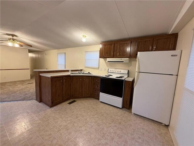 Foto del edificio - 64096 Mangano Rd