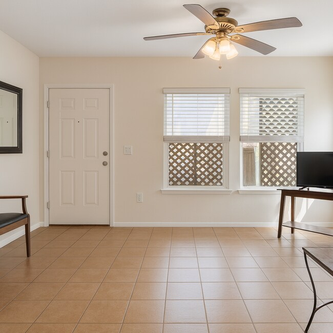 Foto del edificio - 1707 Chestnut Ave