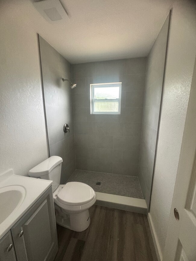 Foto del edificio - 449 S Sun N Lakes Blvd