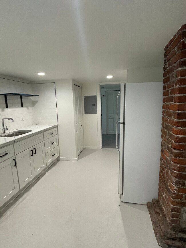 Foto del edificio - 3456 NE 79th Ave