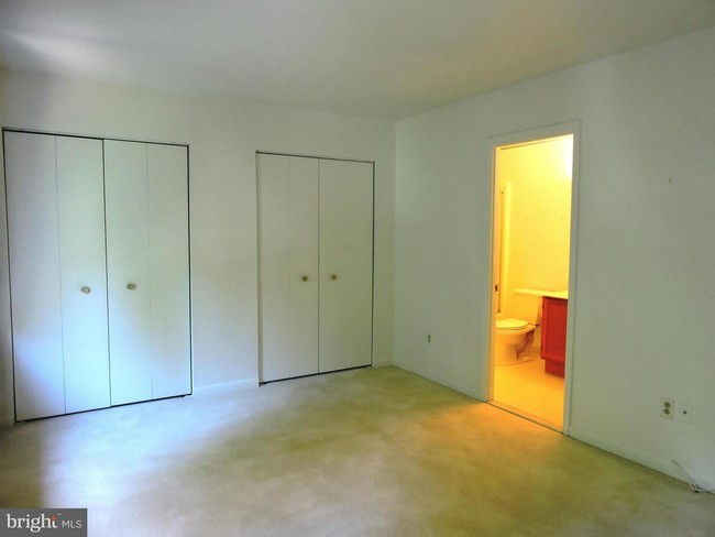 Foto del edificio - 2219 Lowells Glen Rd