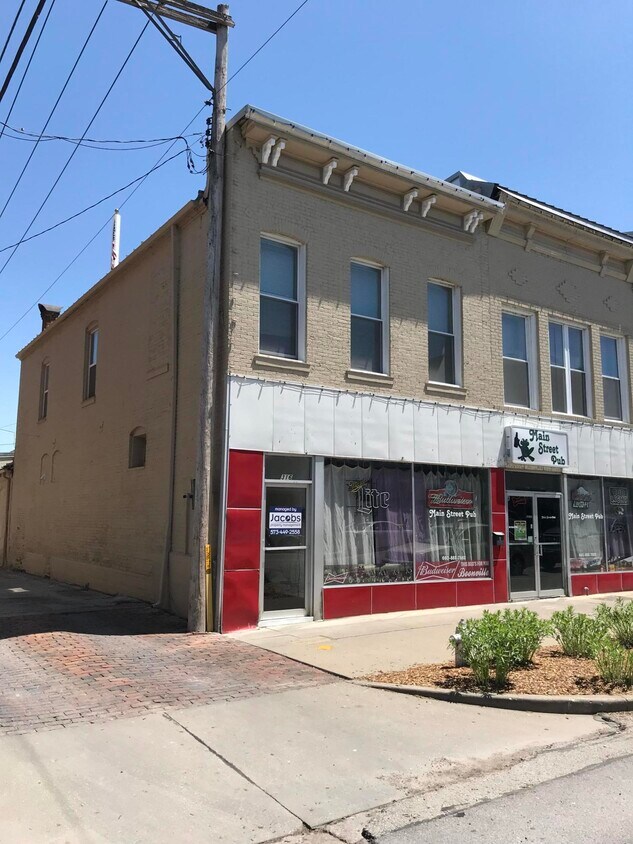 316 Main St Unit F, Boonville, MO 65233 Apartment for Rent in Boonville, MO