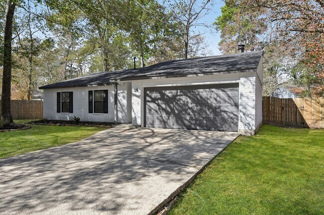 Building Photo - 14 Fiddleleaf Ct