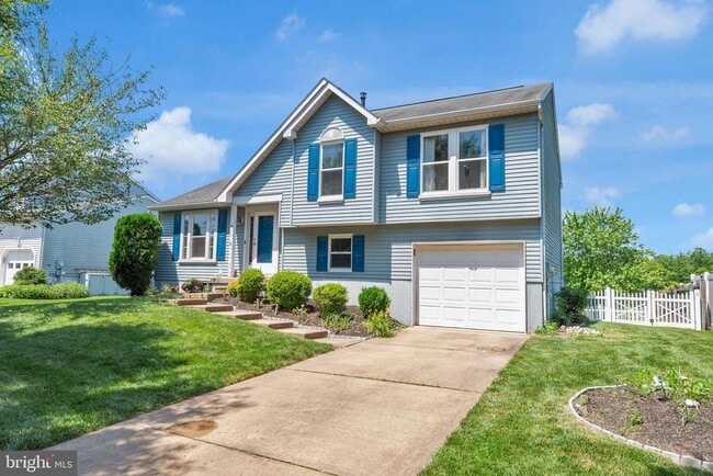 Building Photo - 38 Hamilton Lakes Dr