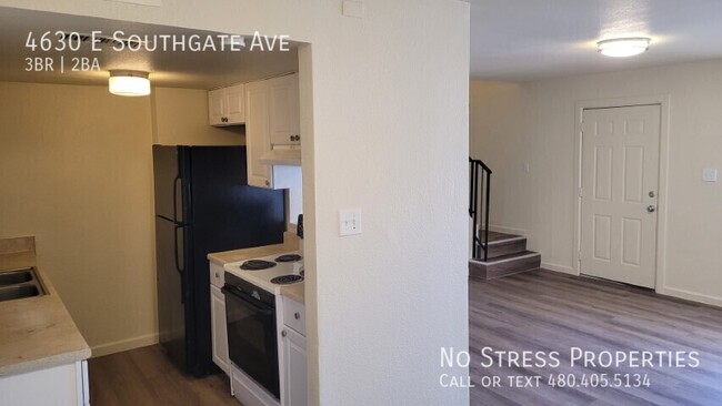 Building Photo - Remodeled 3 Bed Town Home of 40th St & Bro...