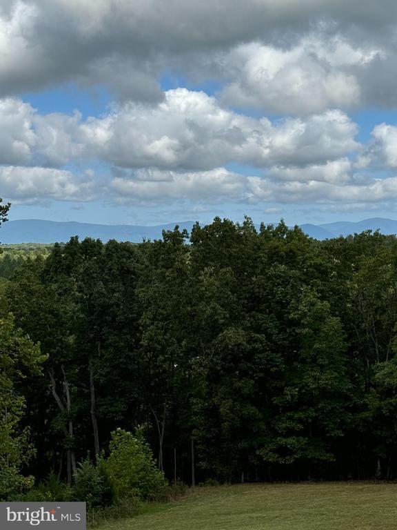 Building Photo - 5121 Ridge Rd