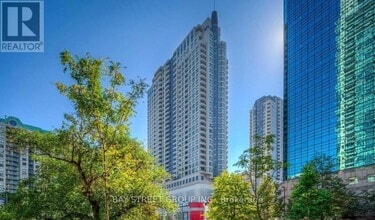 Building Photo - 911-33-2033 Empress Ave
