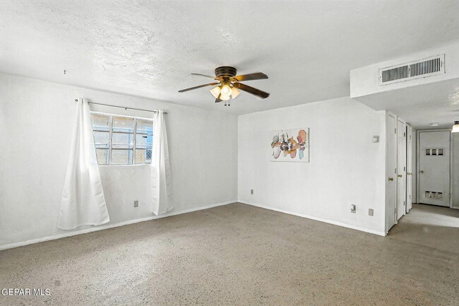 Foto del edificio - 5912 Cleveland Ave