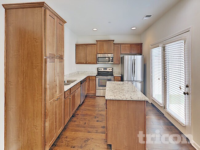 Foto del edificio - 305 Woodfern Ct