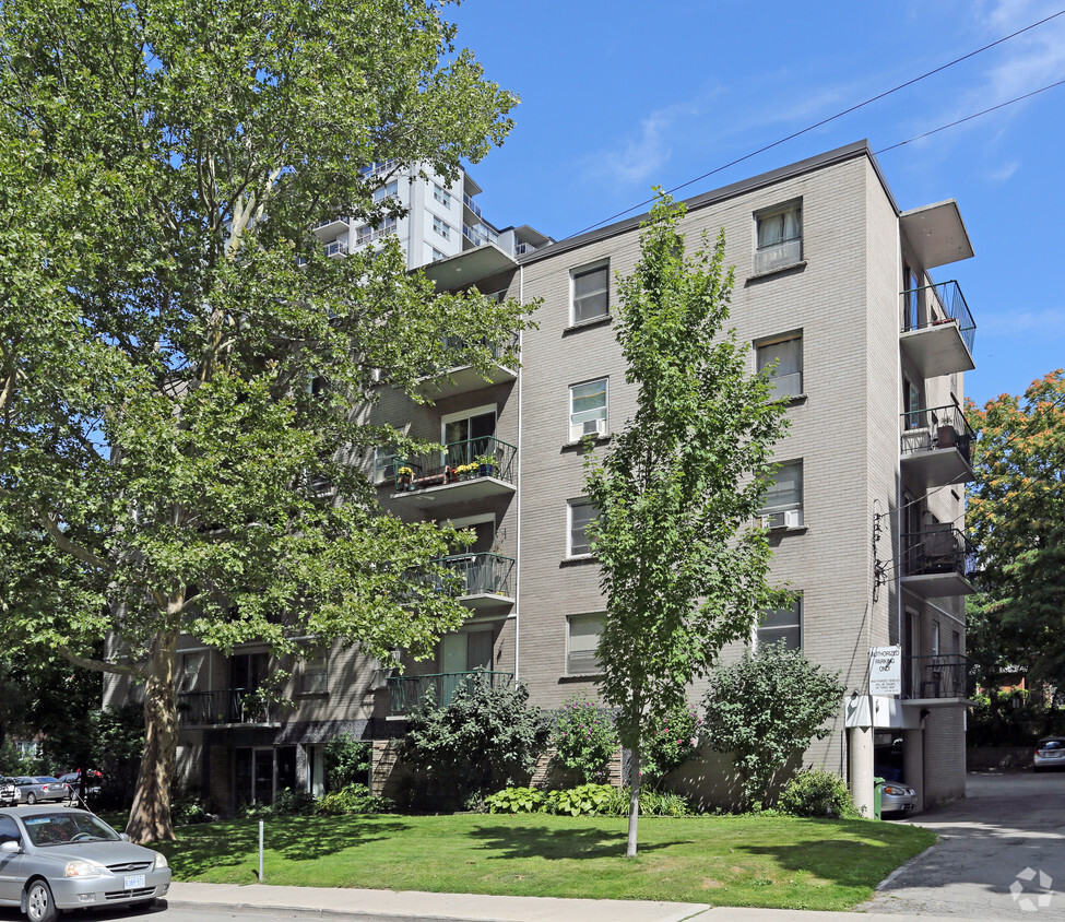 Shalimar Apartments Apartments 40 Robinson St Hamilton, ON