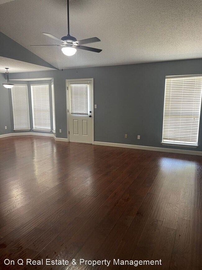 Building Photo - 3 br, 2 bath House - 1600 Courtney Cove