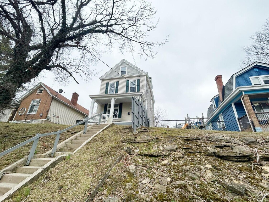 3337 Glenway Ave, Cincinnati, OH 45205 House Rental in Cincinnati, OH