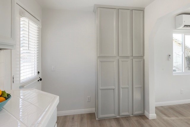 Foto del edificio - 405 N San Gabriel Ave