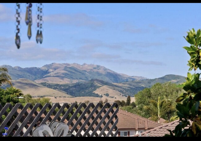 Building Photo - 1650 Cambrian Dr