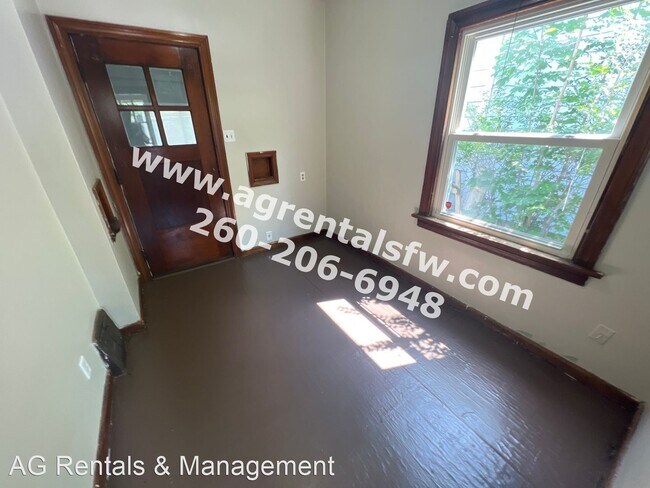 Foto del edificio - 4 br, 1.5 bath House - 3113 Webster St