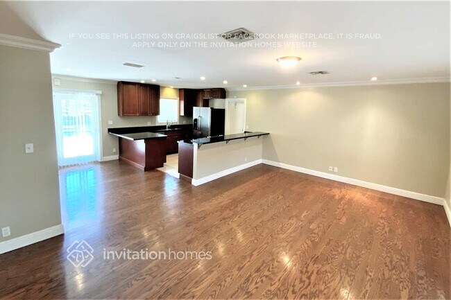 Foto del edificio - 3001 Sherwood Blvd