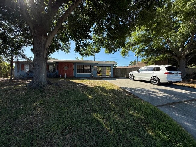 Photo - 6755 19th St N House