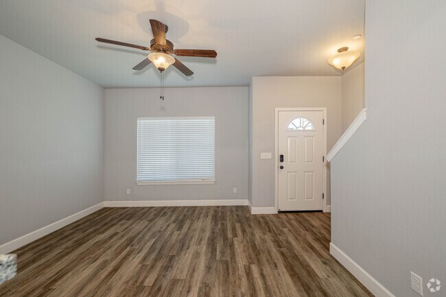 3 habitaciones, 3 baños - 1173 pies cuadrados - Midtown 557