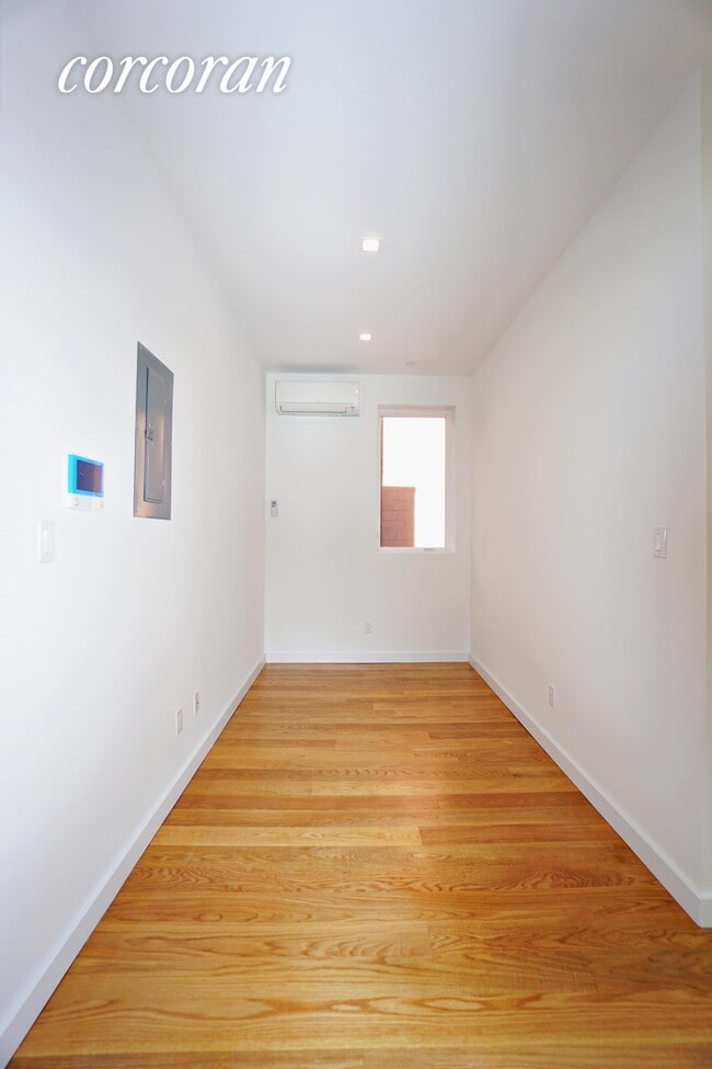 Building Photo - 846 Quincy St