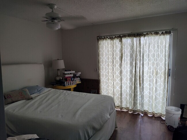 Bedroom - 134 Mansfield D