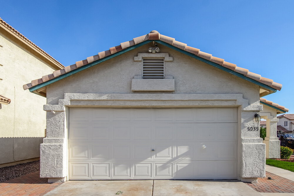 Primary Photo - 5035 W Kristal Way