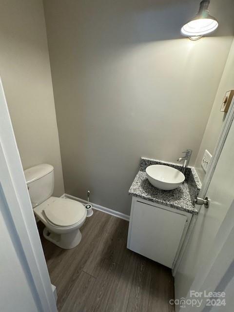 Building Photo - 1004 20th St NE