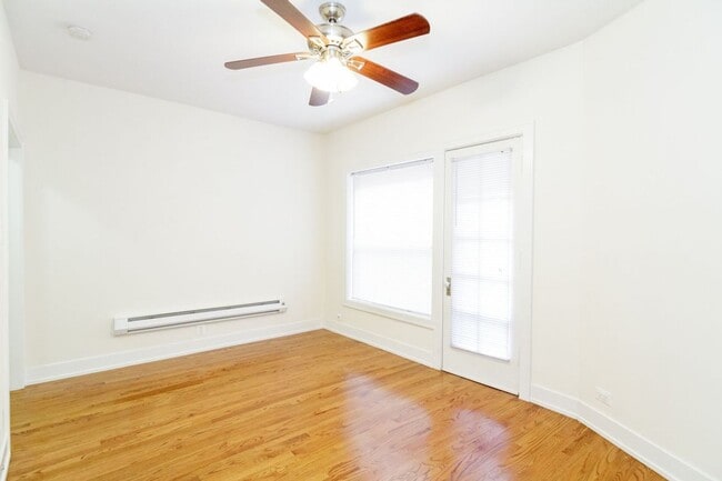 Foto del edificio - 2888 N Clark St