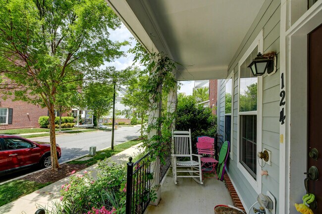 Foto del edificio - 124 Meridian Ln