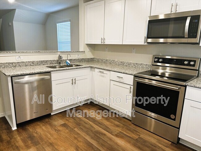 Foto del edificio - 561 Autumn Blaze