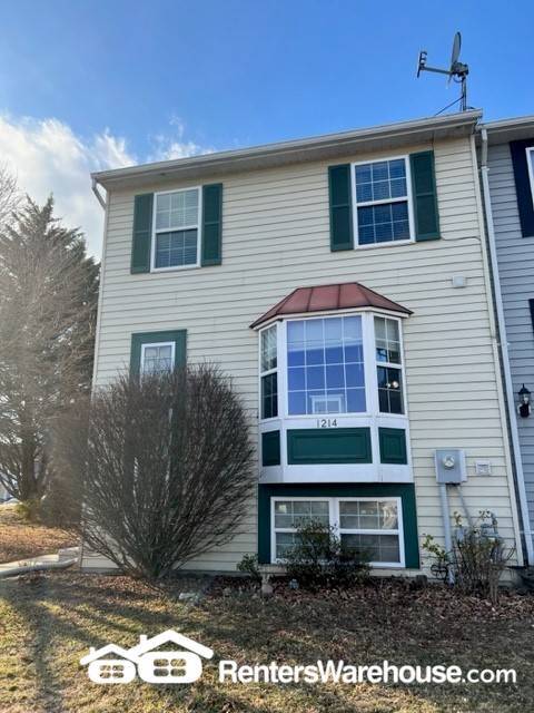Building Photo - 1214 Seron Ct