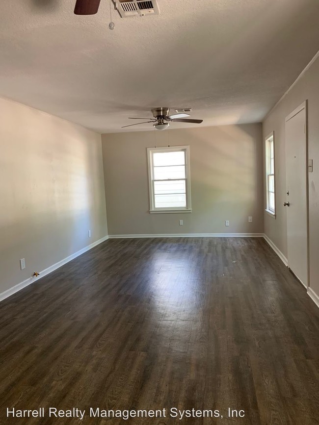 Building Photo - 5 br, 2 bath House - 3504 Leland Avenue
