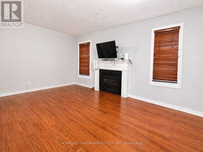Building Photo - 103 Starr Crescent