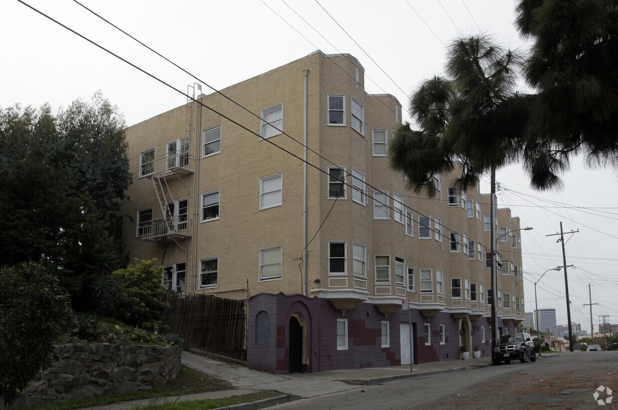 Foto del edificio - 611 E 20th St