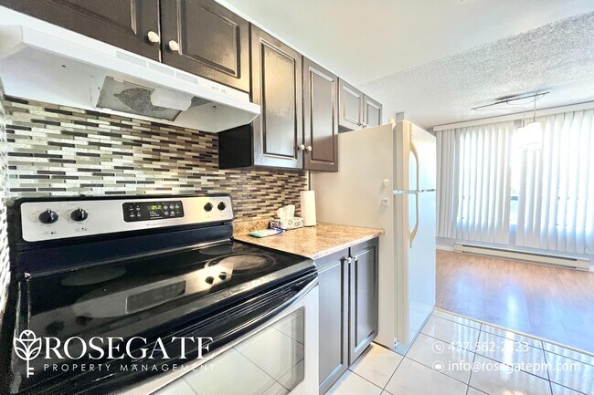 Building Photo - Spacious 2-Bedroom Apartment in Prime Lond...