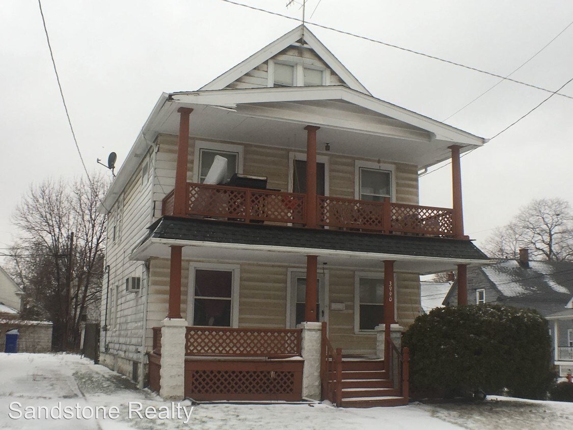 Primary Photo - 3990 E 58th St
