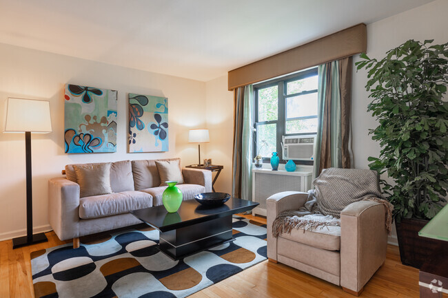 Living Room - Richfield Village Apartments