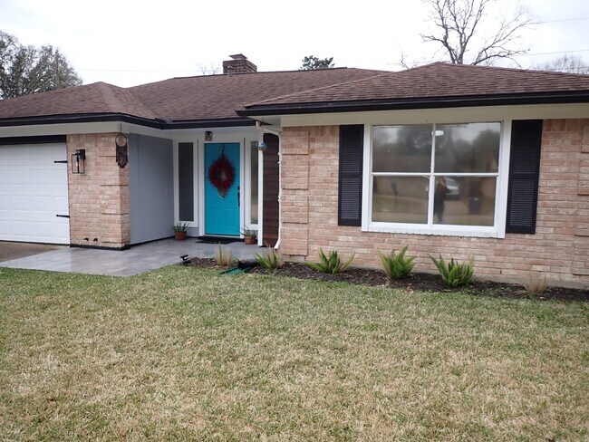 Building Photo - 4715 Blueberry Hill Dr