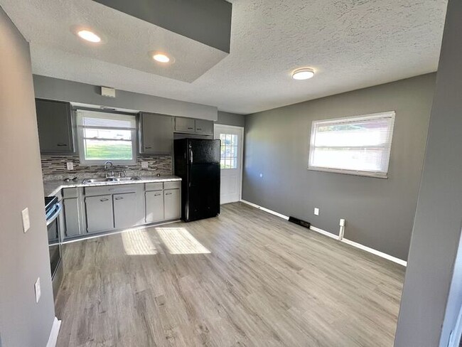 Foto del edificio - Newly remodeled duplex in Monroe