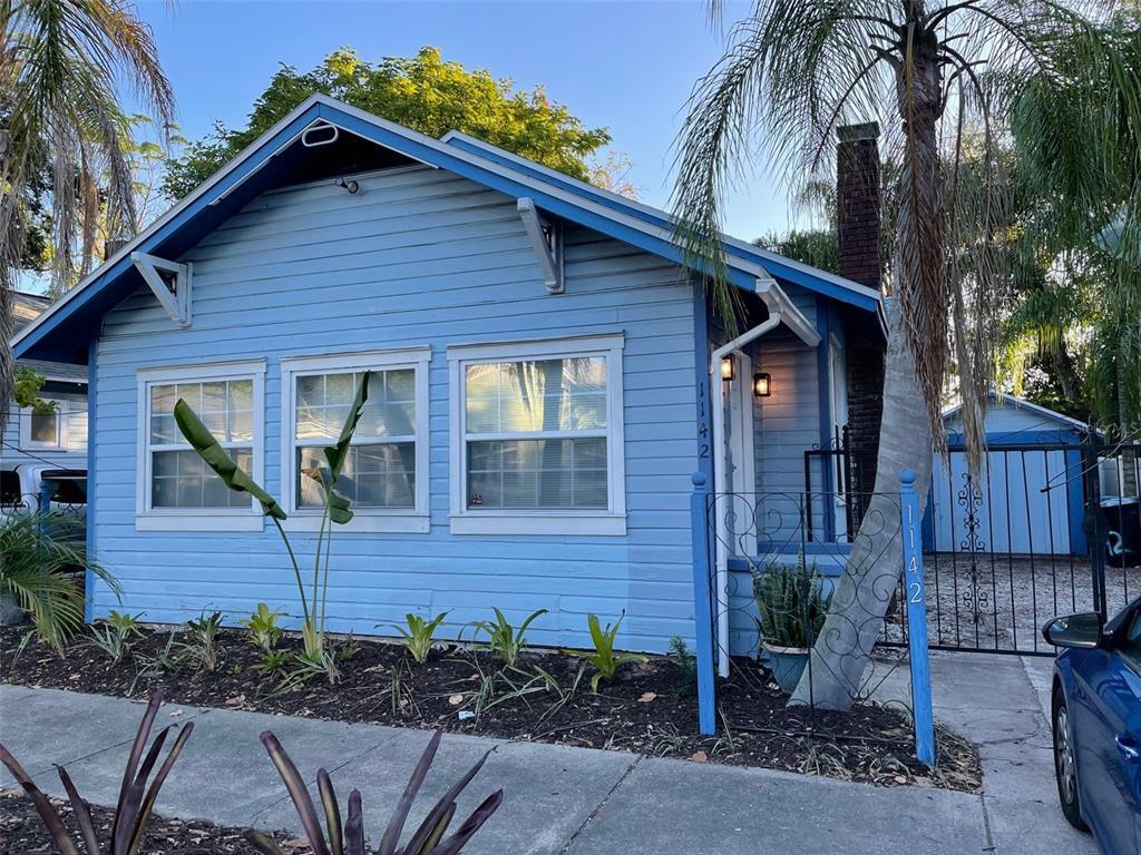 Foto principal - 1142 Highland St S