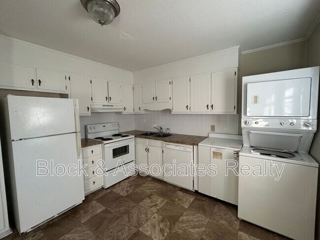 Foto del edificio - 110 Hedgecock Ave SW